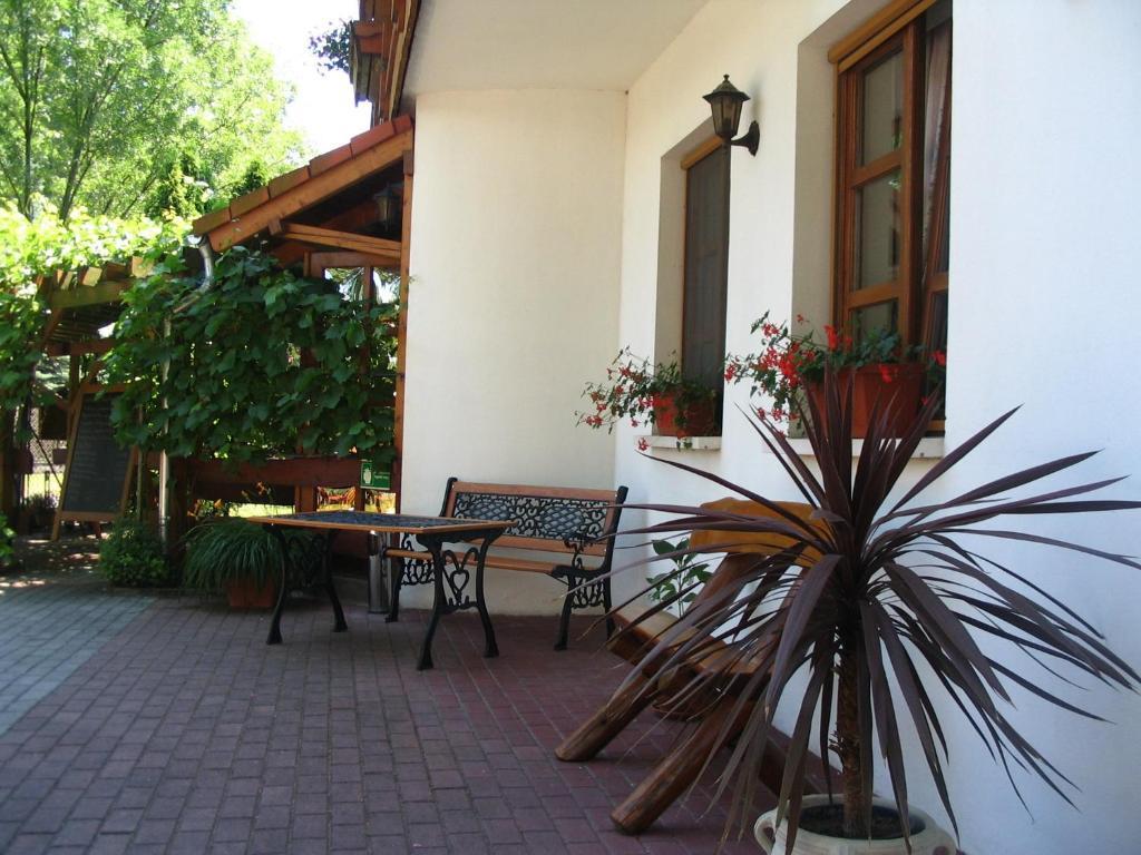 Sommer Panzio Balatonföldvár 외부 사진