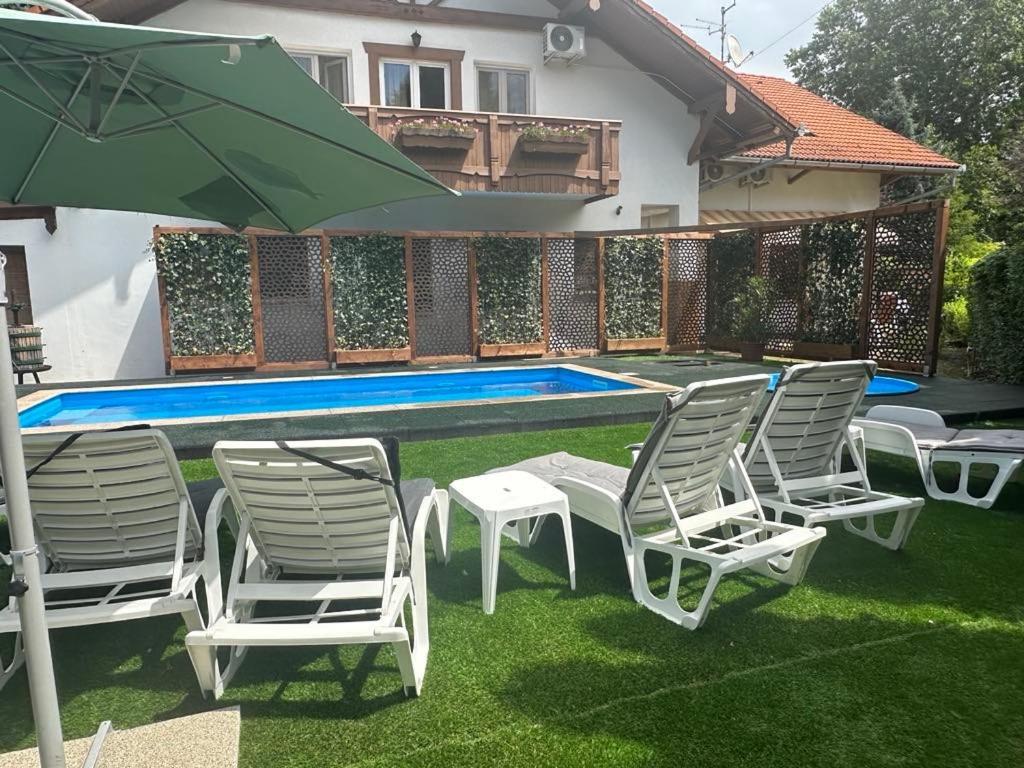 Sommer Panzio Balatonföldvár 외부 사진