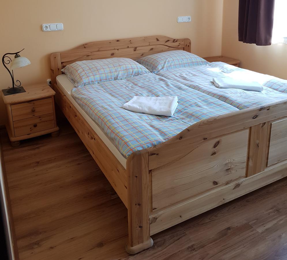Sommer Panzio Balatonföldvár 외부 사진